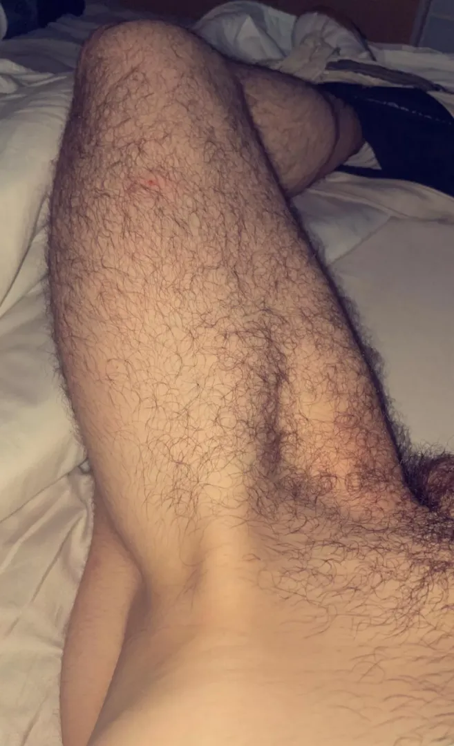 25 m , straight from Spain looking for bros to have some fun, add me: pablolotan