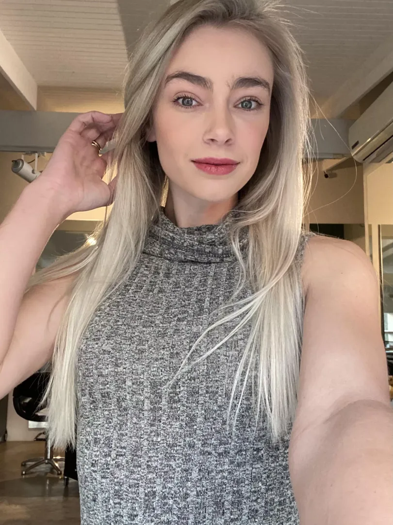 25F Am I your type?