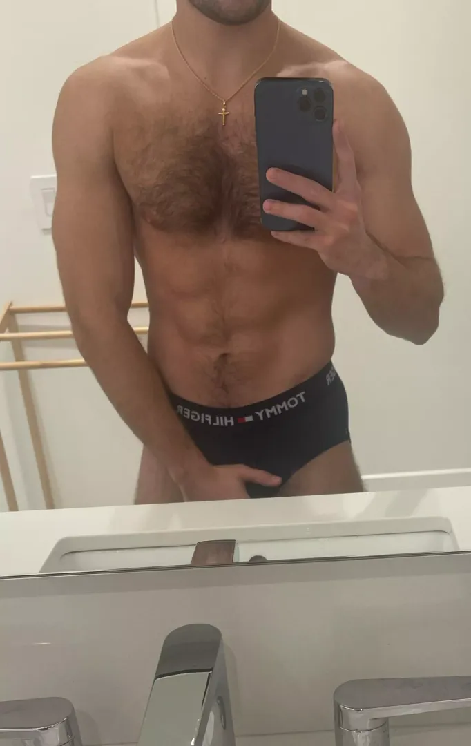 26. Fit bros and dads hmu