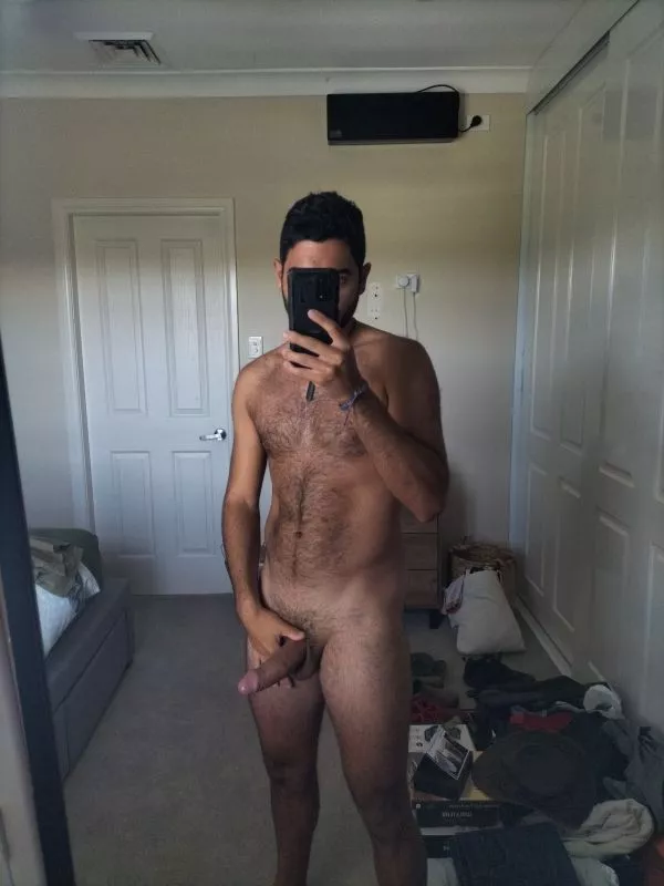 26 M Like what you see?