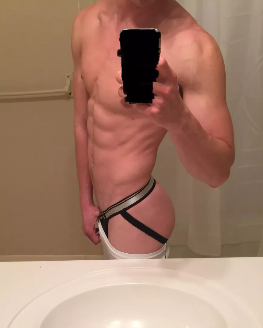 27 could I walk around in this if we were roommates? snap jacksonxxx2002