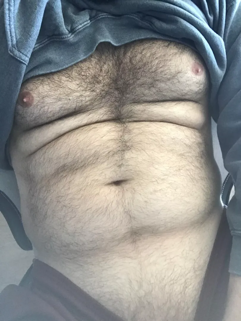 27 DMs open 🤤