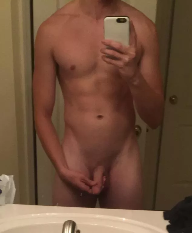 27 M