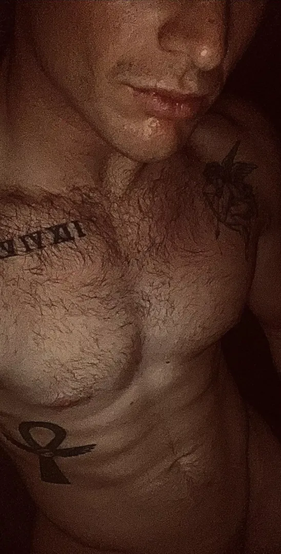 27M Experienced bull for hotwife in Raleigh, North Carolina