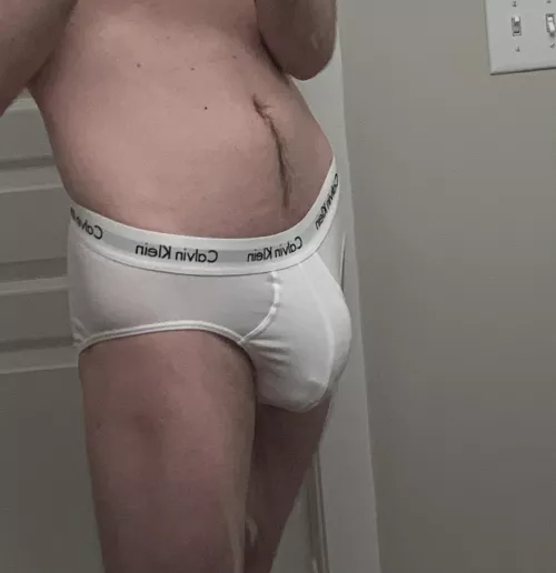 27m USA