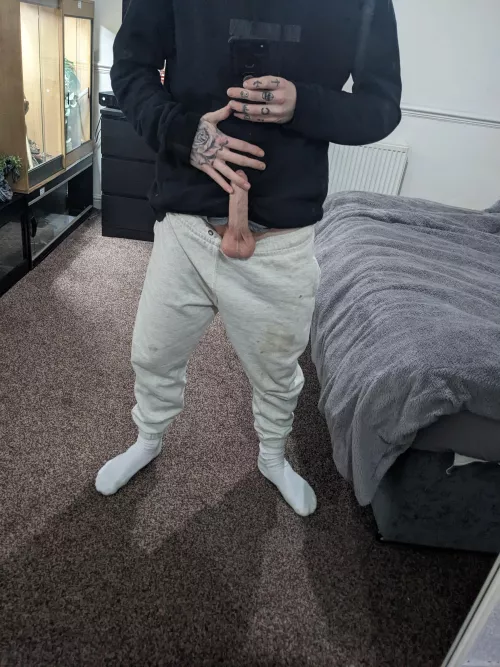 [28] cum lick my balls