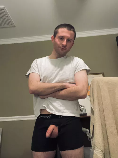 28 here, DM me if you wanna swap snaps. Please have a pic(: