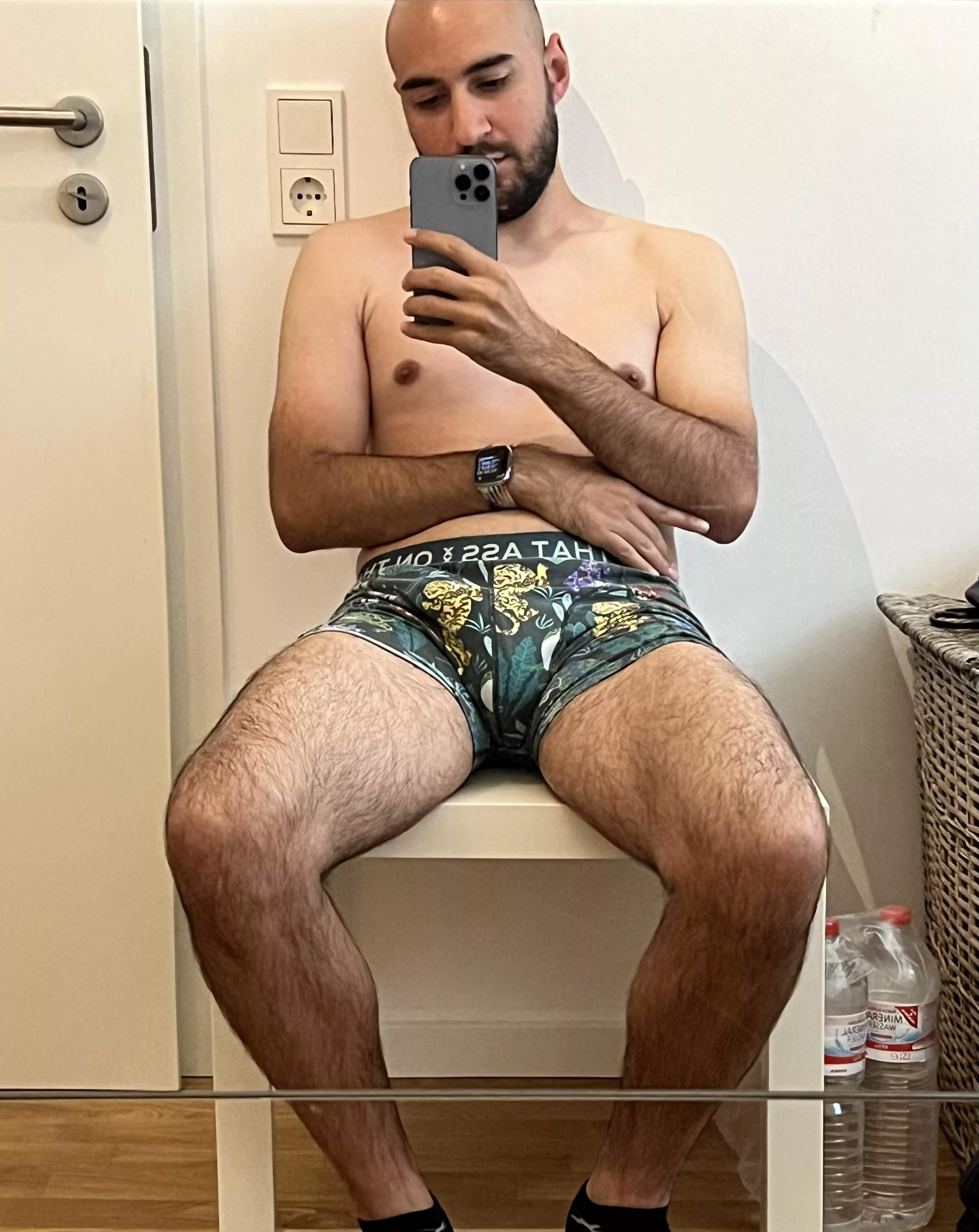 [28] I’m feeling big today