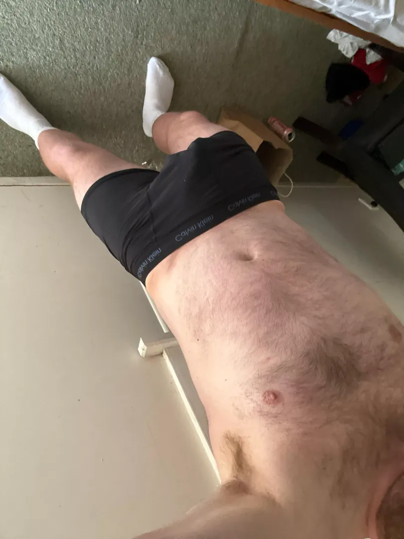29 (m) give a rate… yes in comments or dm and they can come off ;)