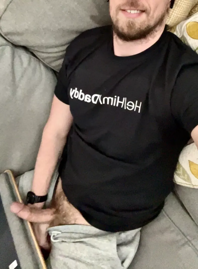 [29 M] Throbbing while gaming.