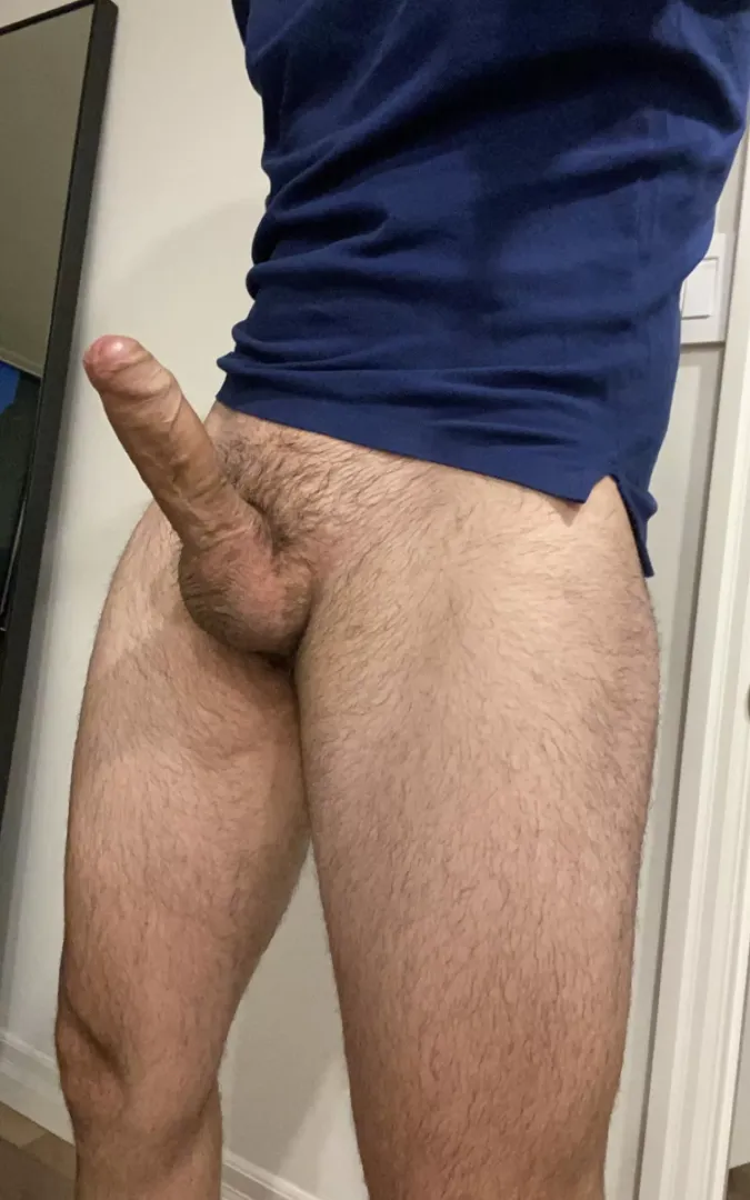 29 Think you can make a str8 guy cum? Come shake your ass for me on live. Add TallBig66 (I have a big ass dick 😜 and I’m verbal)