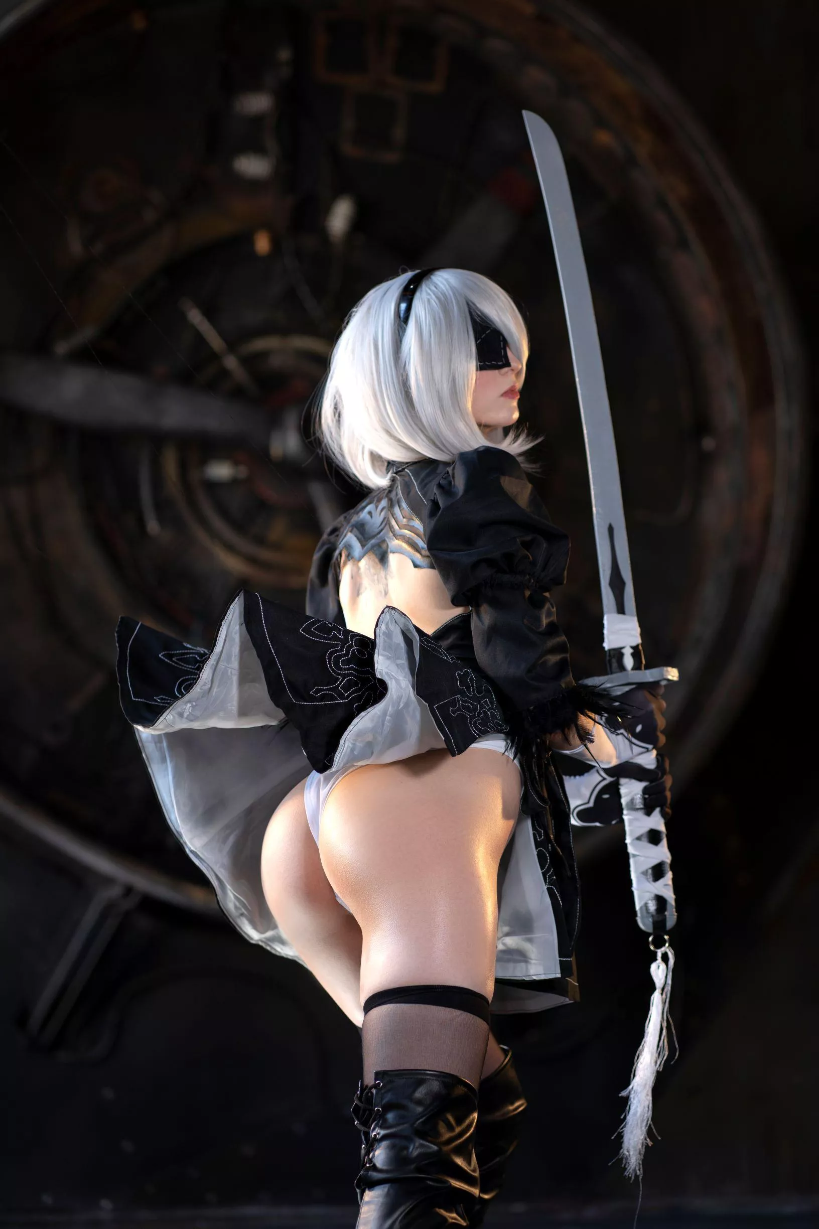 2B by Axilirator