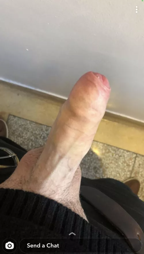 30 m irish dom for subs and sluts Be 18+ and be ready to cam/chat and be dommed. add: domirishdaddy