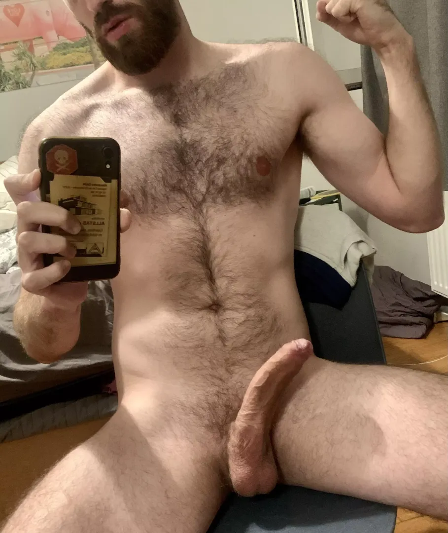 30 monoterp c2c with hairy muscle