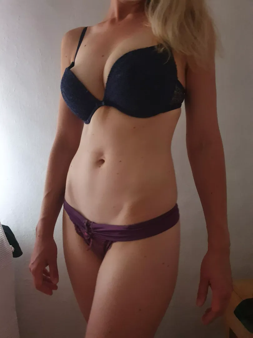 31 milf wanna trade