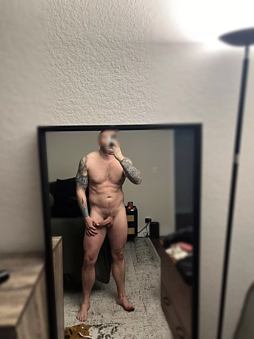 (31) Wanna come over bro?