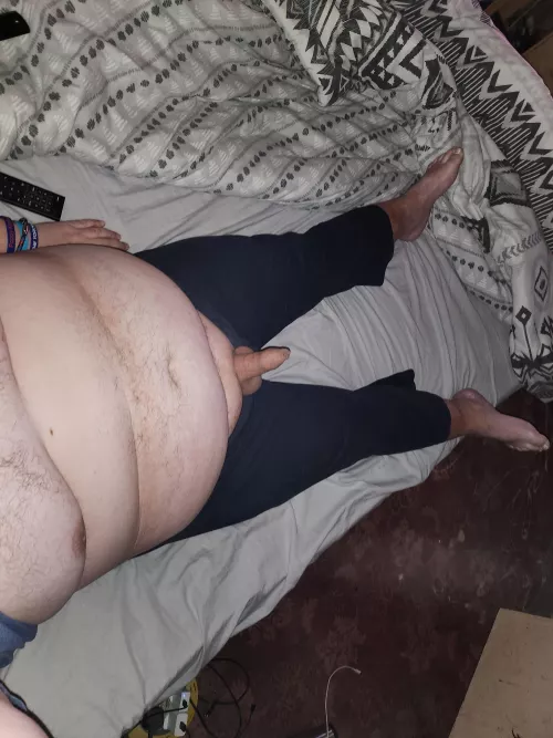 31m I'm alone on a Saturday night, change that for me?