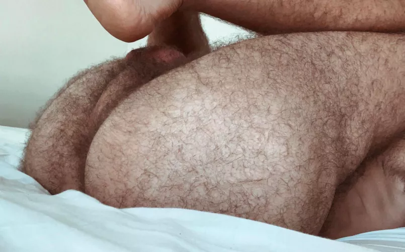 [32] I’ll be waiting just like this