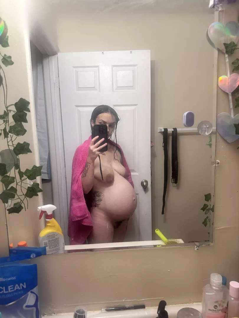 32 weeks and 4 days 