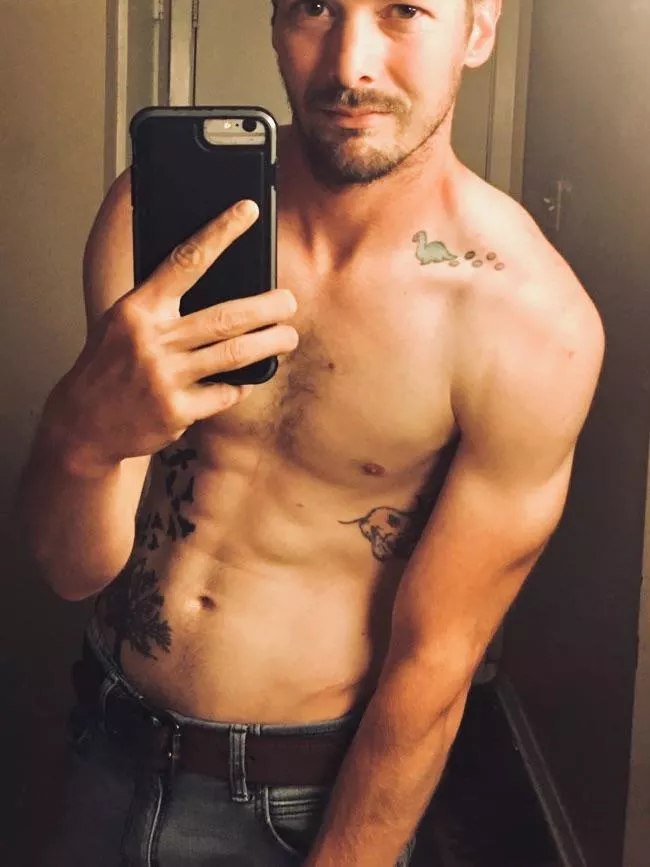 32(M) if I asked you to drinks and dinner?