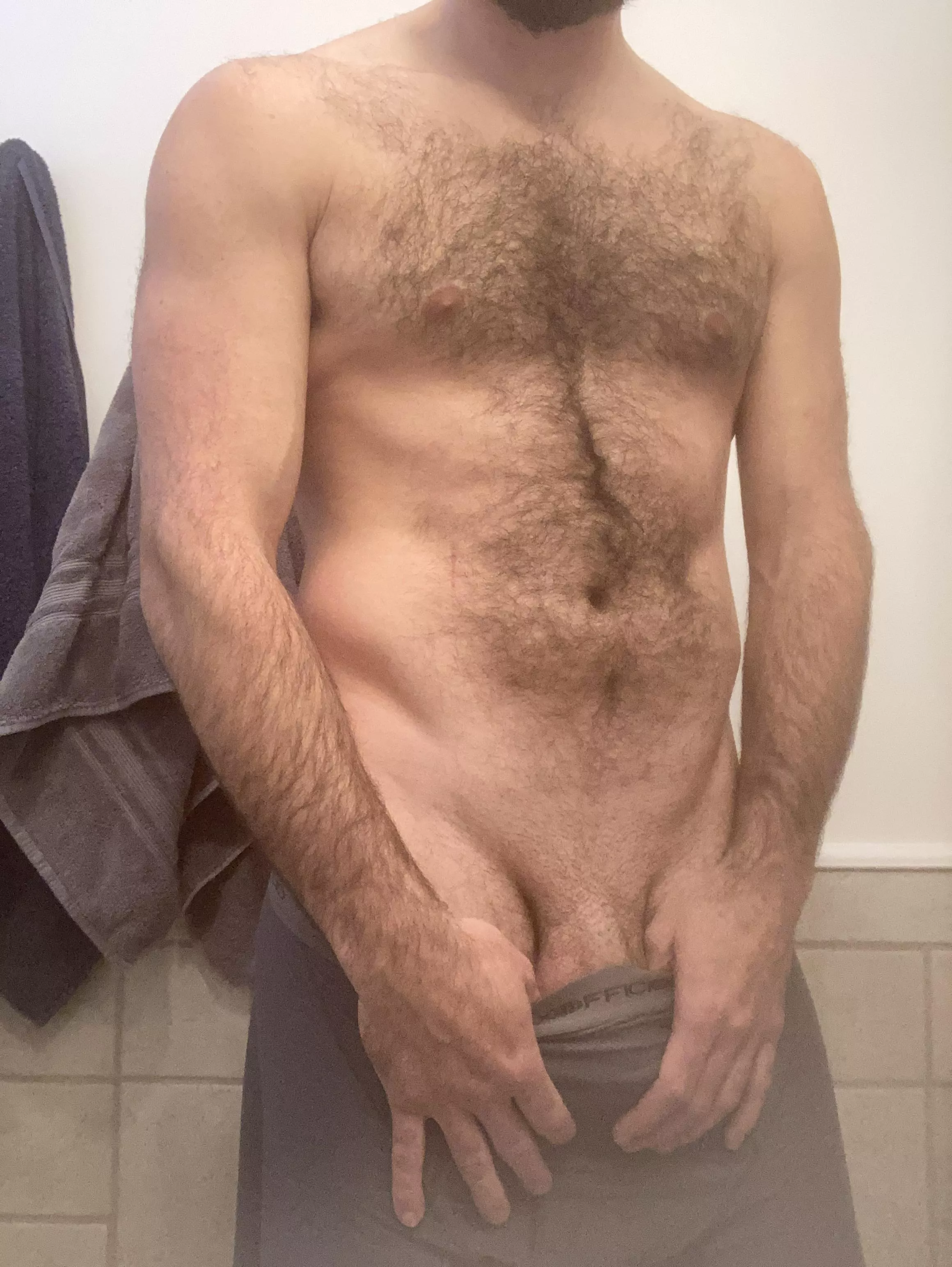 (32)more mild but would like to be wild in DMs