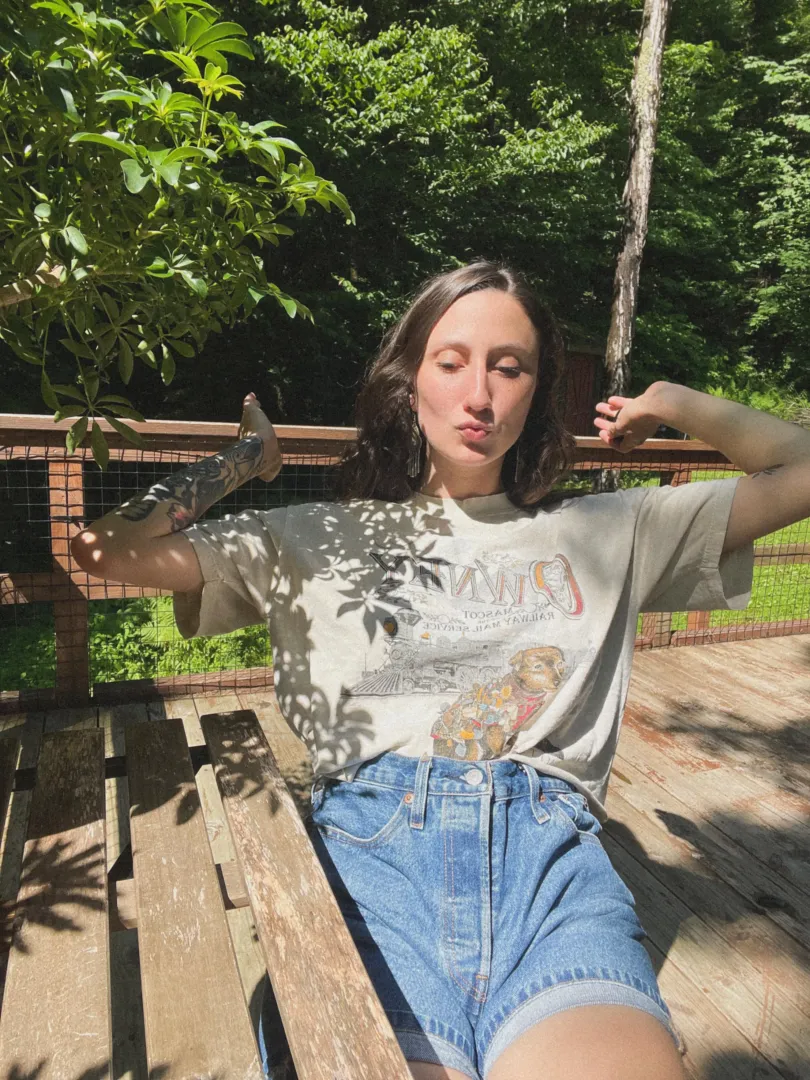 33% hippy 33% country 33% goofy