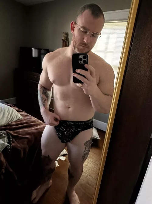 [34] Sundays are for staying like this.