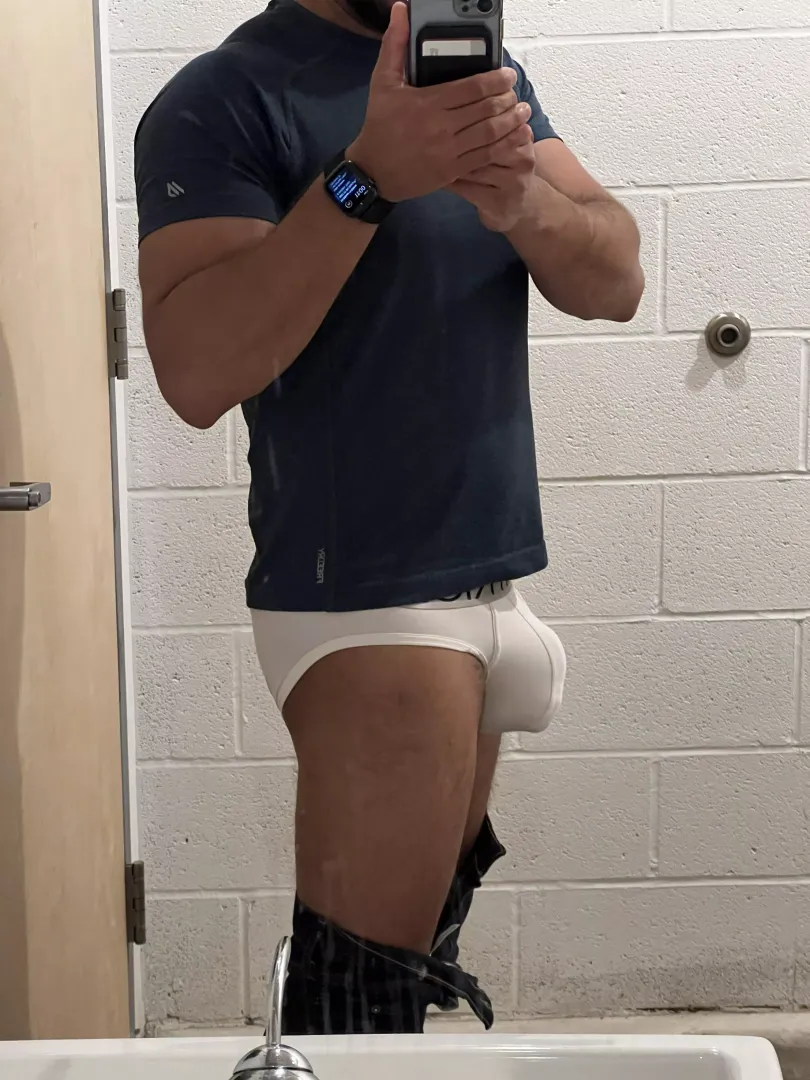 [35] at work and horny af