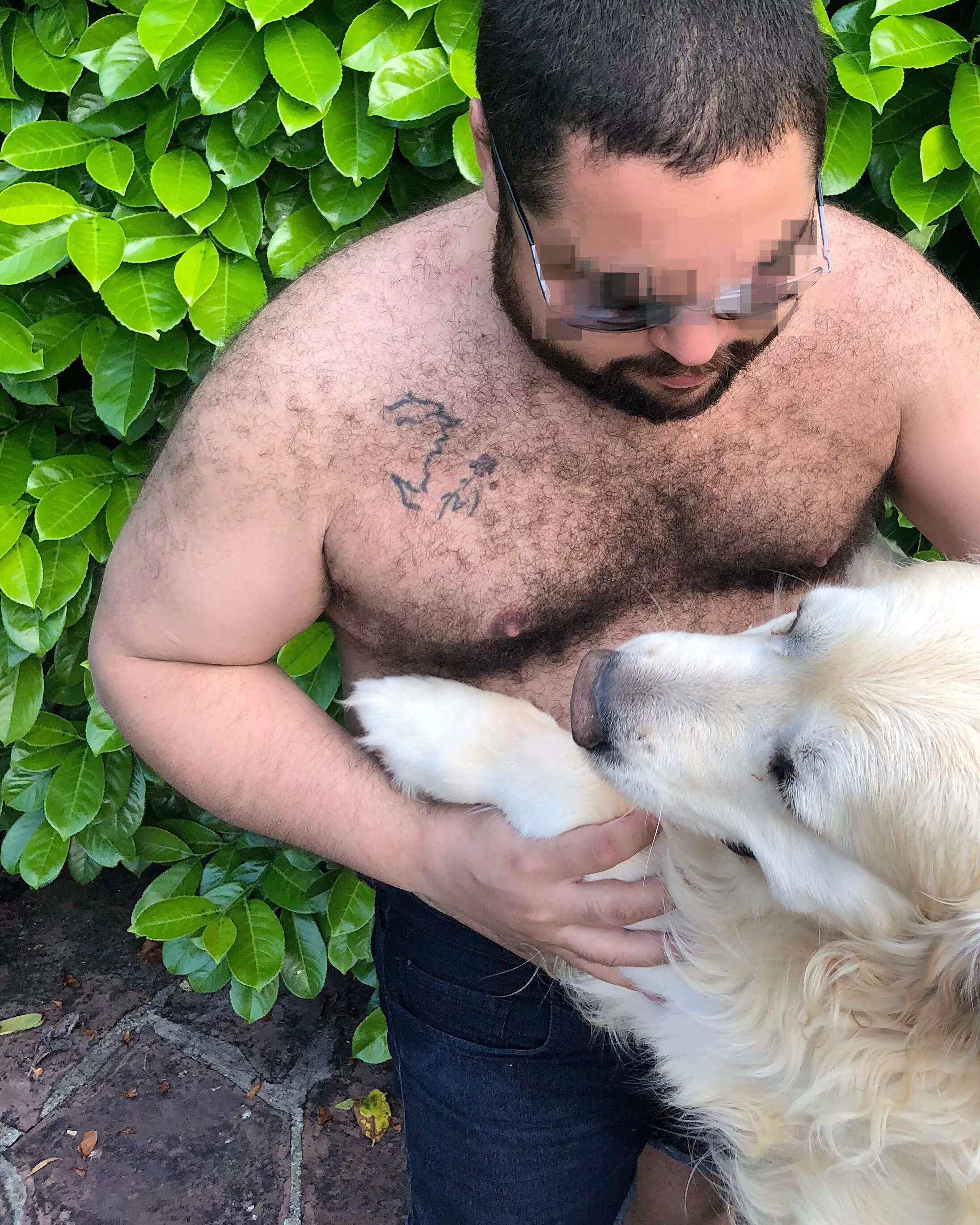[35] Buddies!
