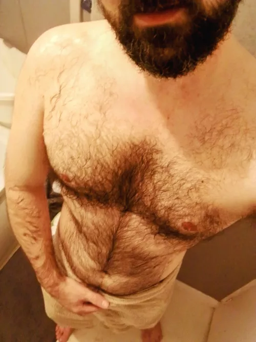 [35] loving my dad bod maybe you will too