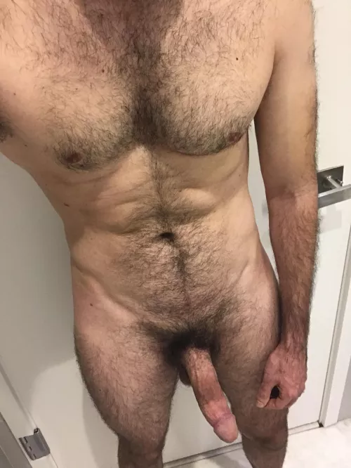 (35) put on a jockstrap and worship a hairy daddy?