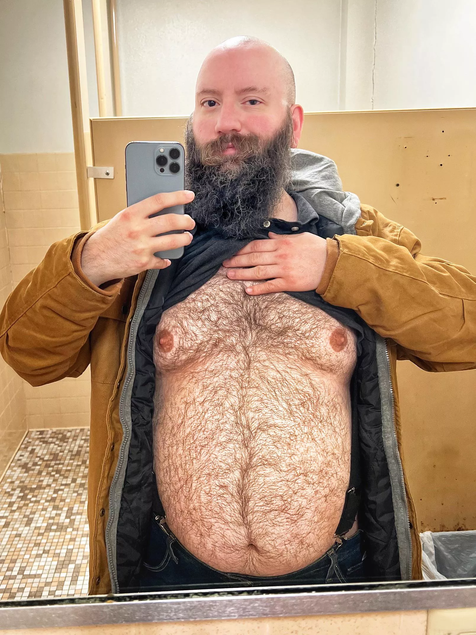 (35m) gay chubby bottom. Who’s ready to knock me up? DMs open. Never had someone cum inside me before. Wanna know how it feels… On a separate note, hope all of you have a great tummy Tuesday!