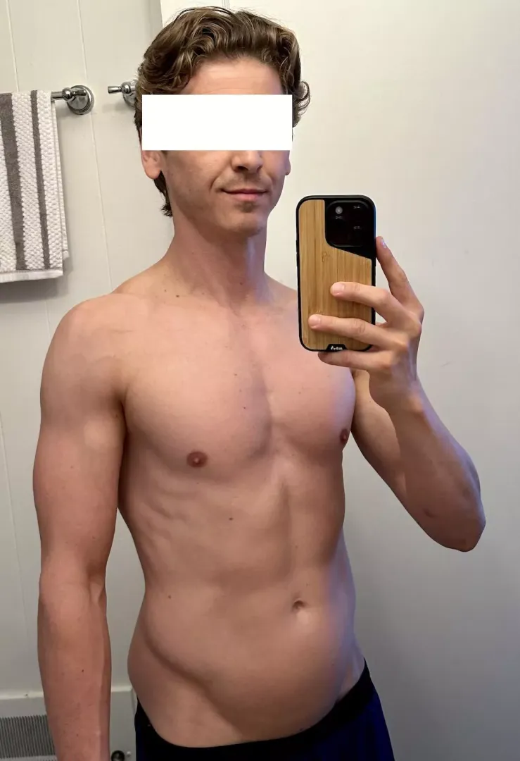 37 [M4F] #Seattle – Seeking a Fit Cutie w/a Nice Set of Tits to Sensually Suck On! 😋