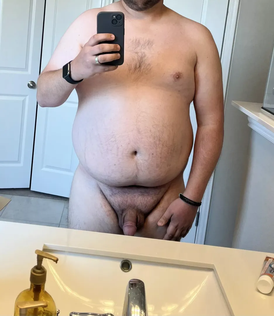 37 Texan birthday was yesterday. Might need to lose a few pounds and yes I’m a grower, not a shower