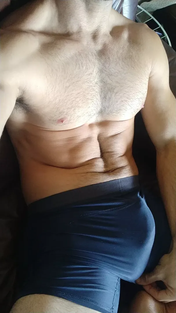 [37] Tighties feel so good
