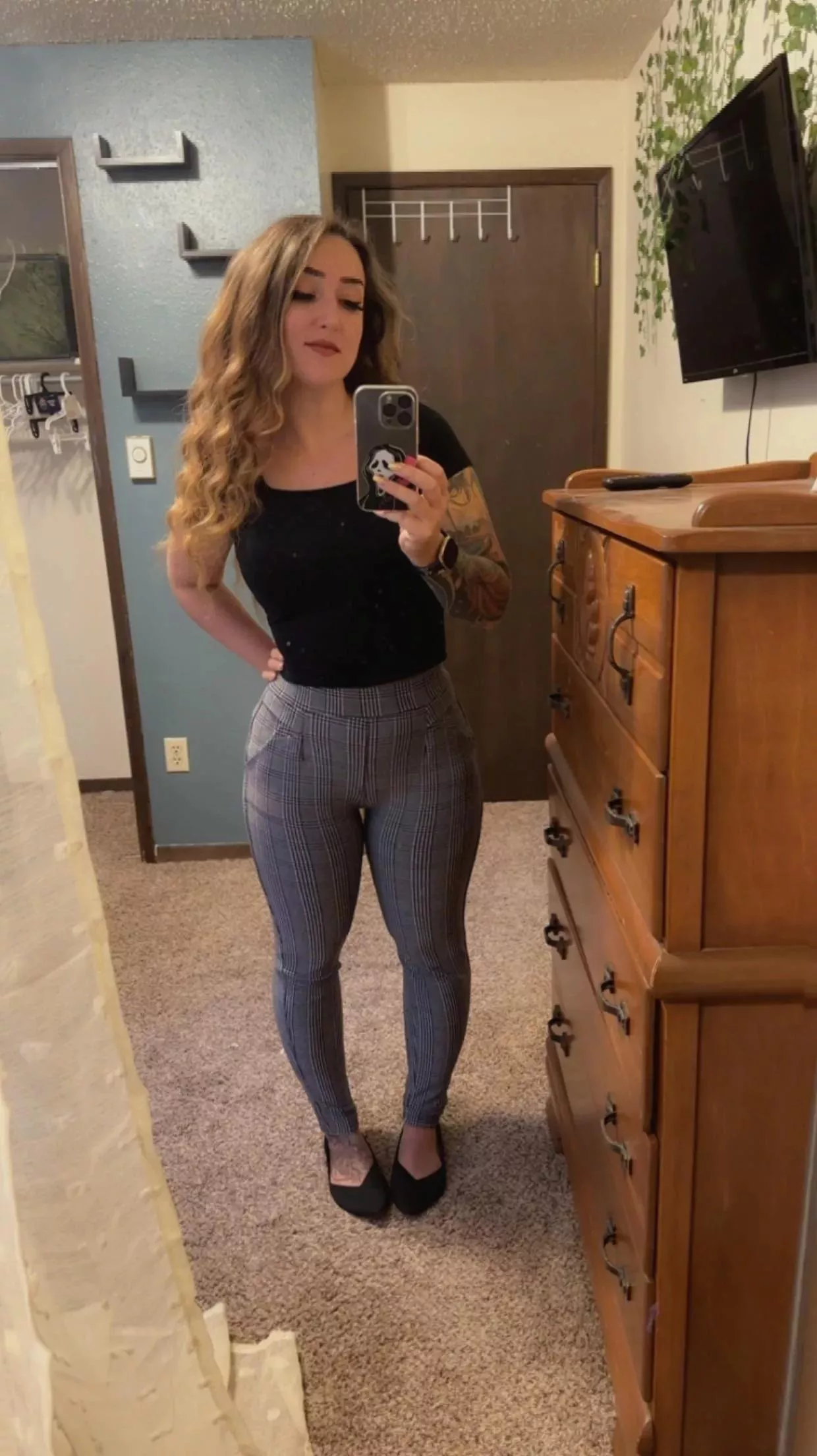 37f, teacher and mom. Be nice!