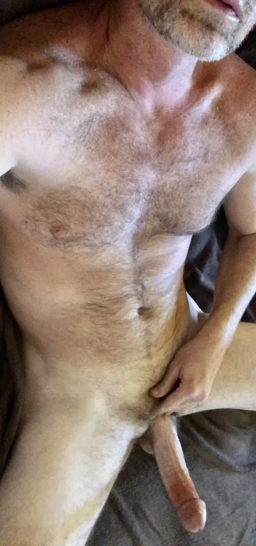 [40] Daddy isn’t ready for bed just yet. PM’s welcome