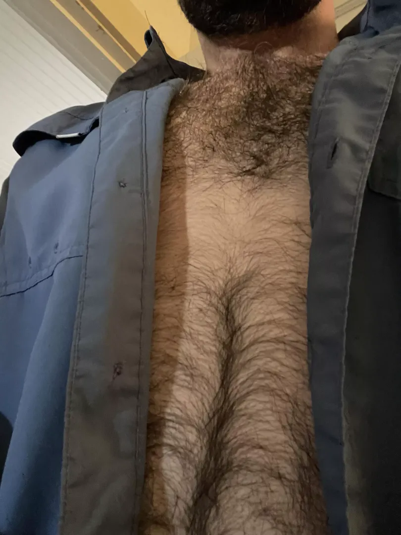 [40] married dad. 6’4…220