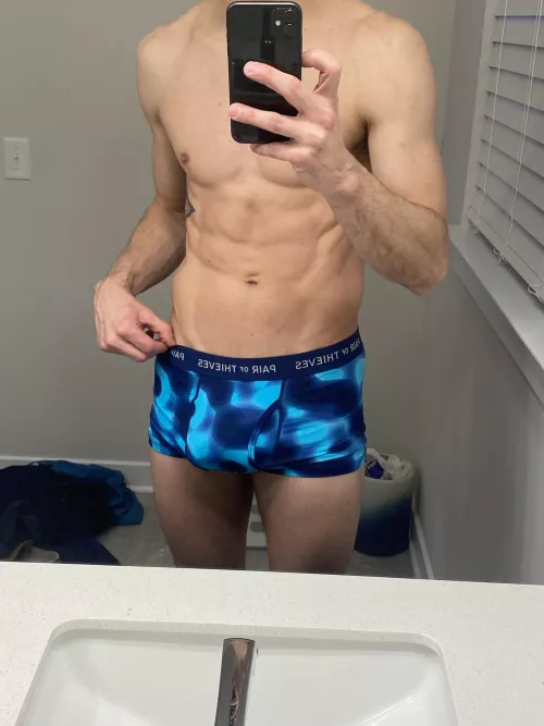 (40) Post workout Bulge