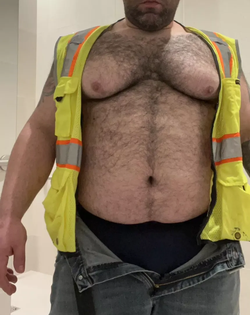 (40) Shall we have a chat about your performance bonus 🐻👷🏼‍♂️
