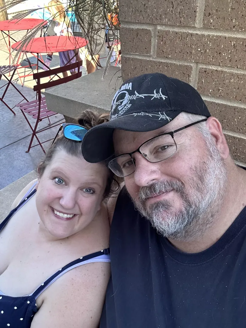 40 YO MF4M/F/MF