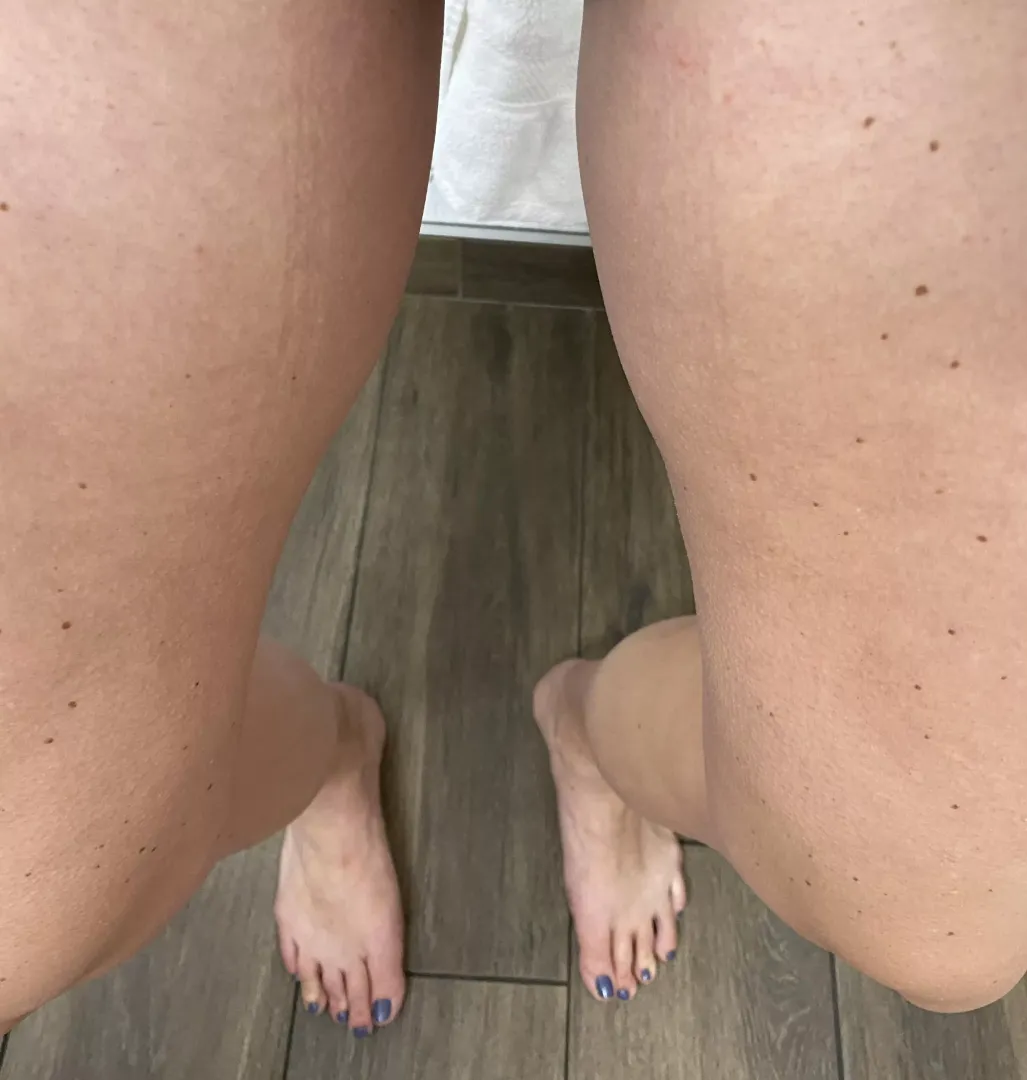 40ish MILF! #2 Let me know what you think! Long legs, thighs, feet painted toes..