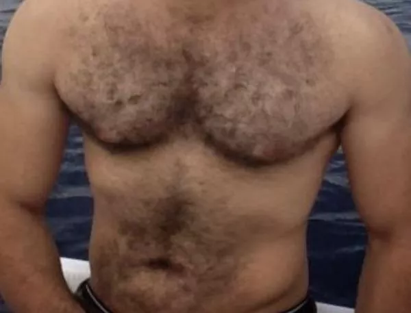 40m hairyhairy11 add w pic