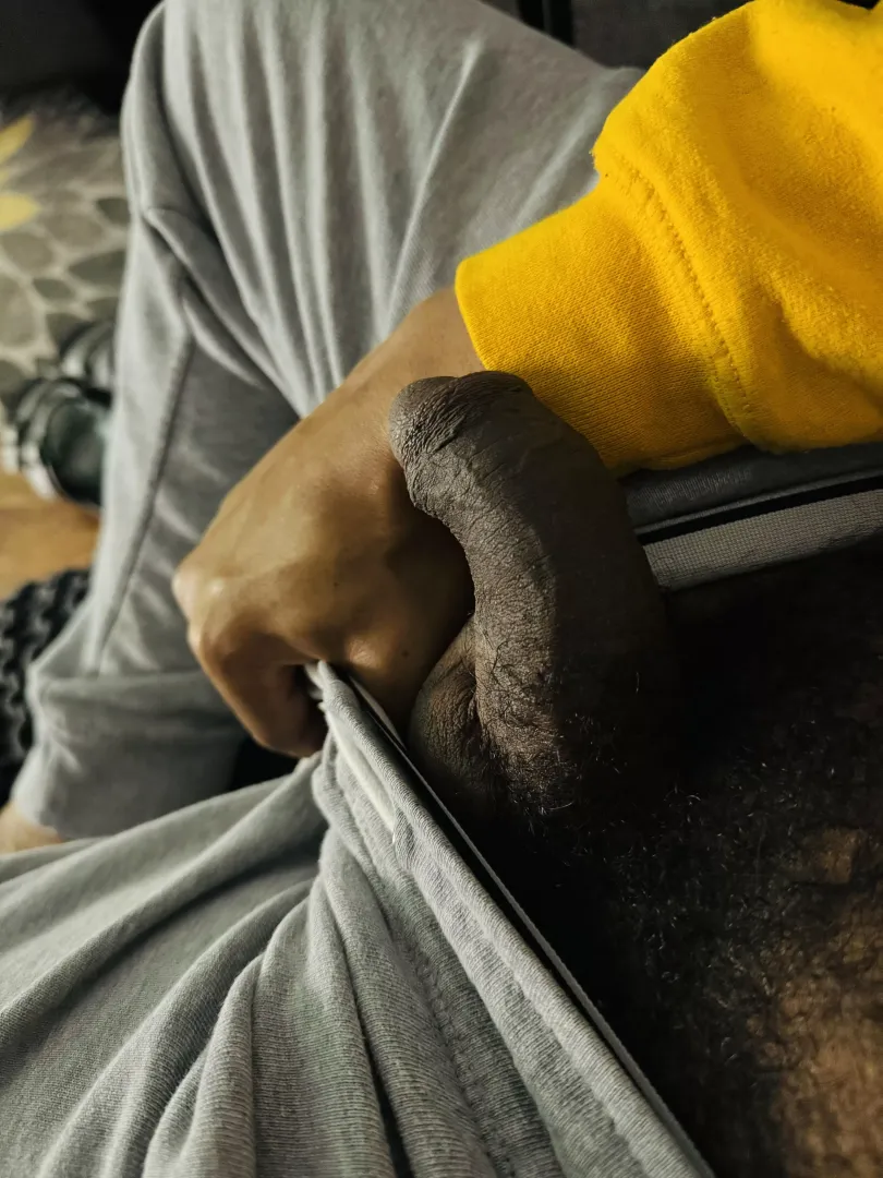 [41] Don’t wanna get ready for work yet 