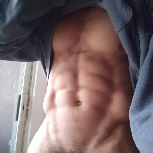 (43) take a peek