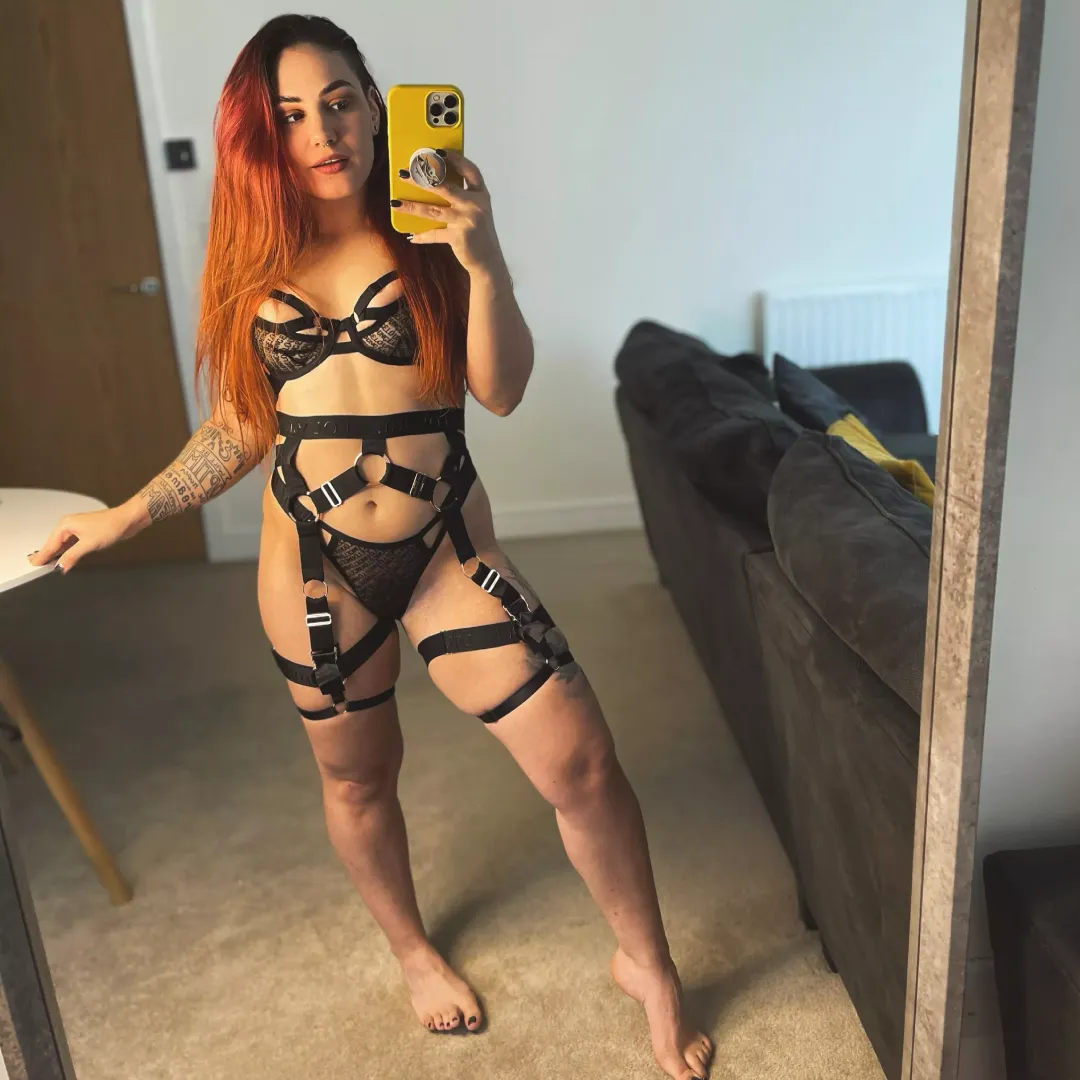 4ft 8” little fuck doll 🥰
