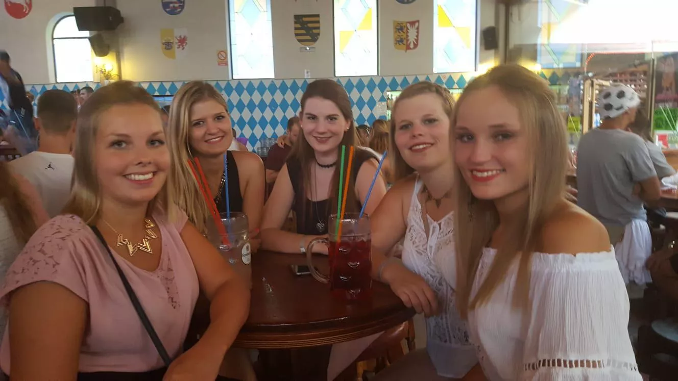 [5] Mallorca Girls