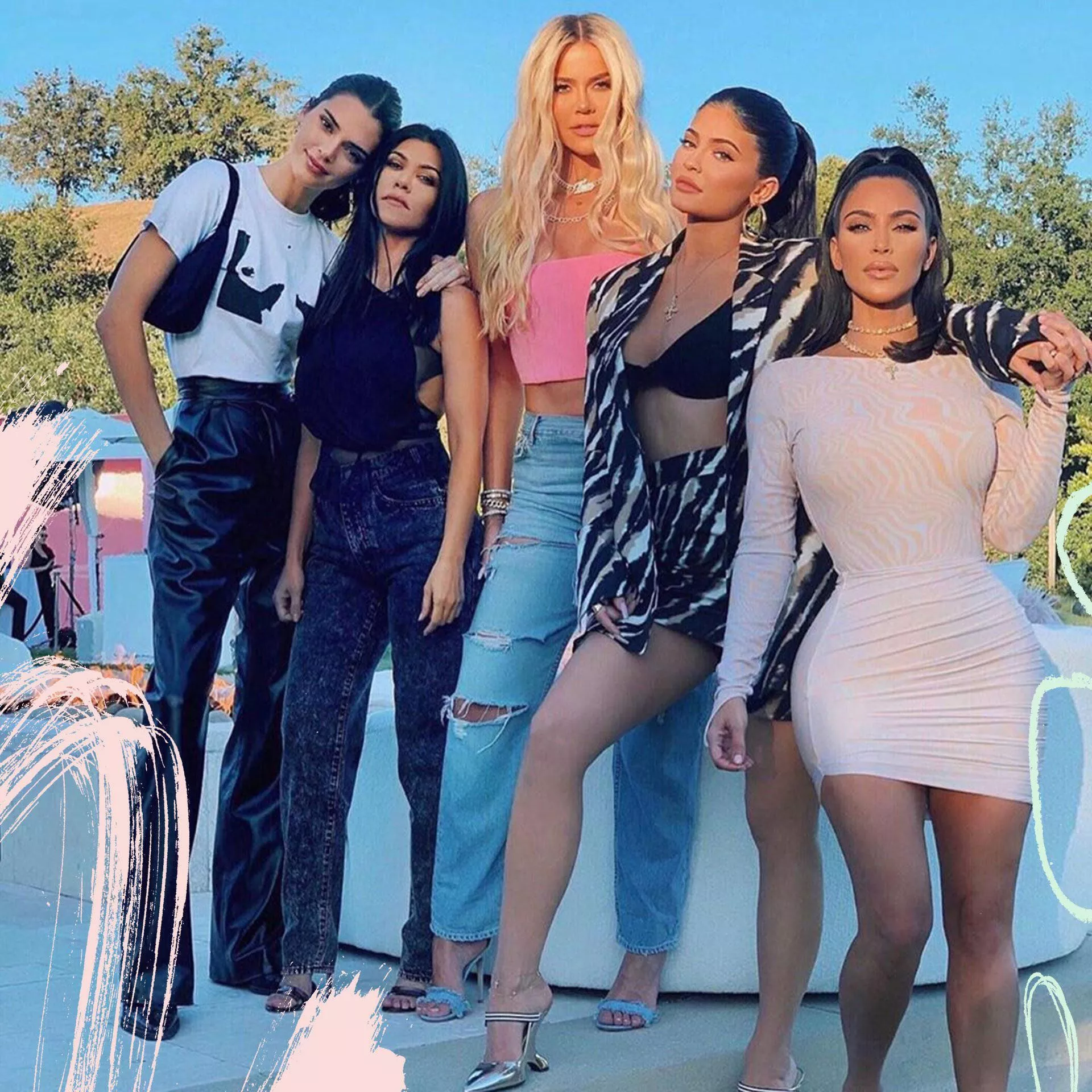5 Perfect Women with Kim being the crown jewel 😍
