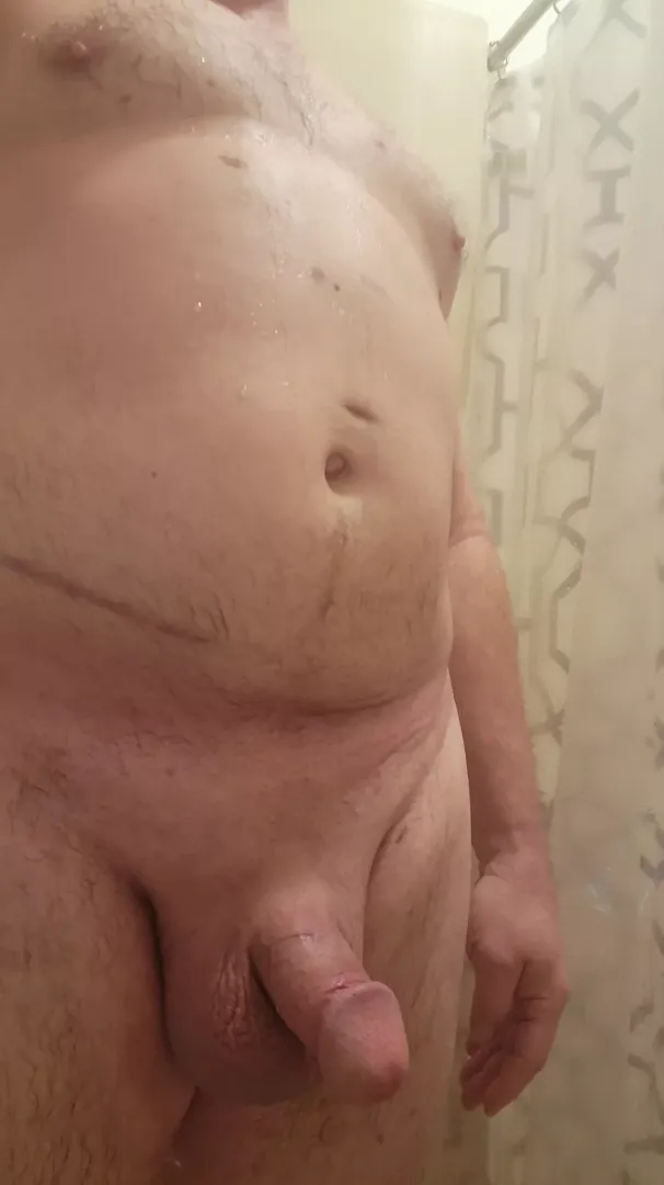 (52) Daddy could use some help in the shower...