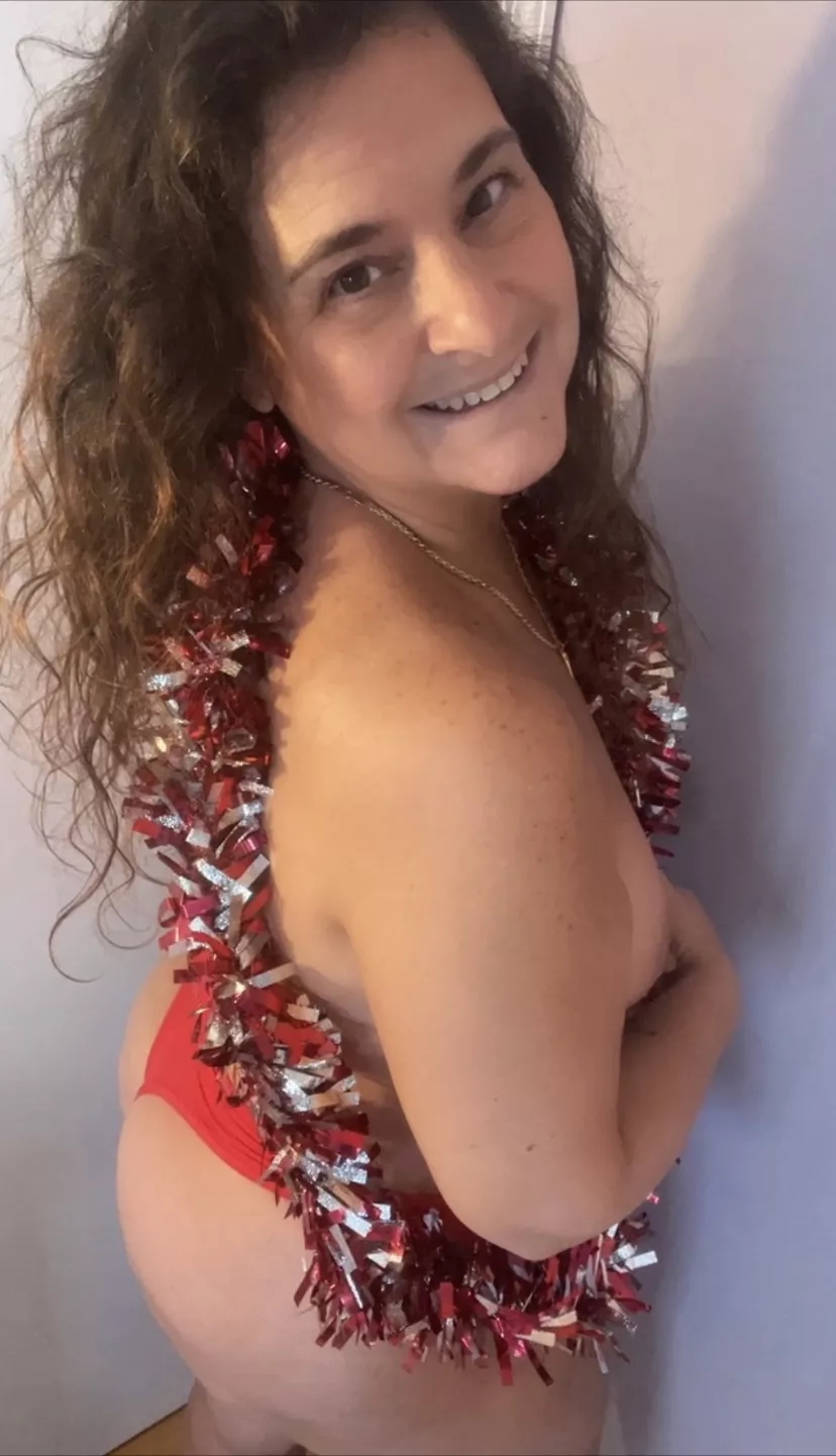 (52) Merry Christmas! Hope you got everything you wanted! If not and a MILF was on your list, check out the link in Comments below!